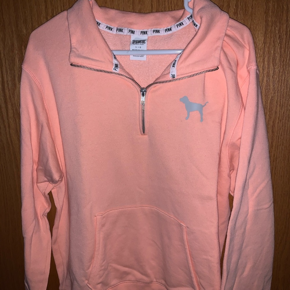 VS Pink sweatshirt